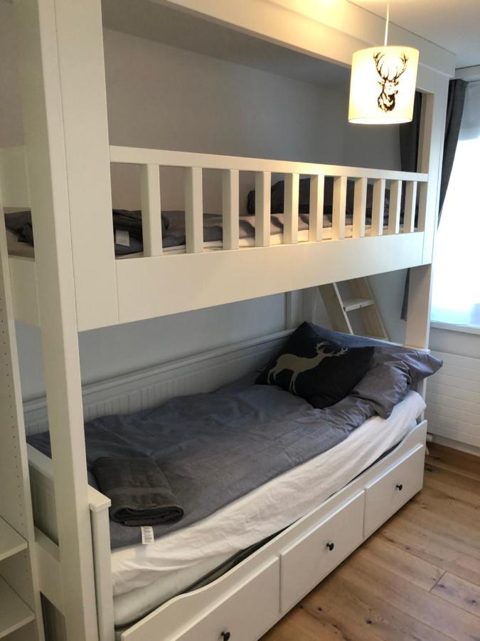 Renovated 3 Rooms Apartment In Ruschein Near Laax Bagian luar foto